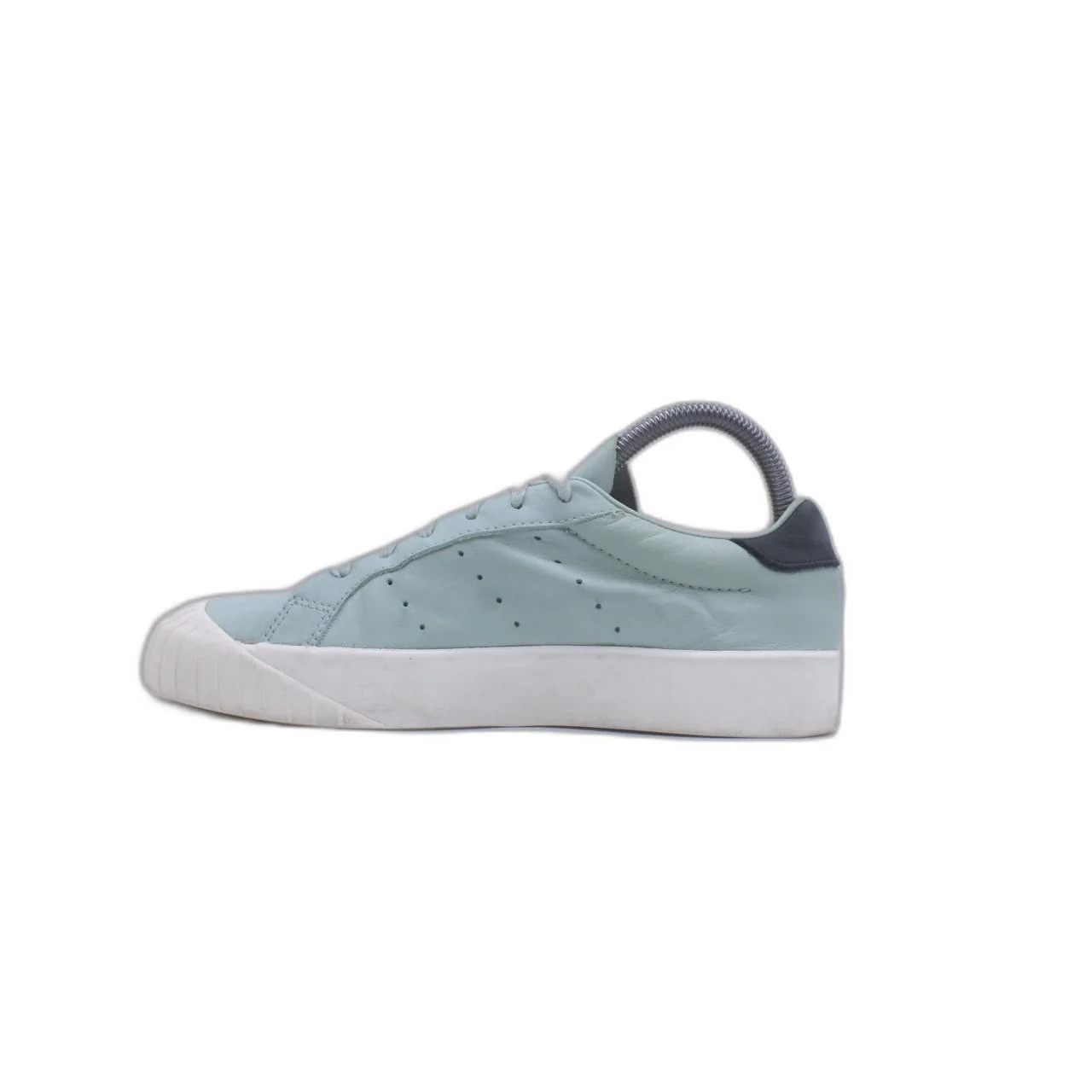 Adidas Classic Green Sneaker - Image 2