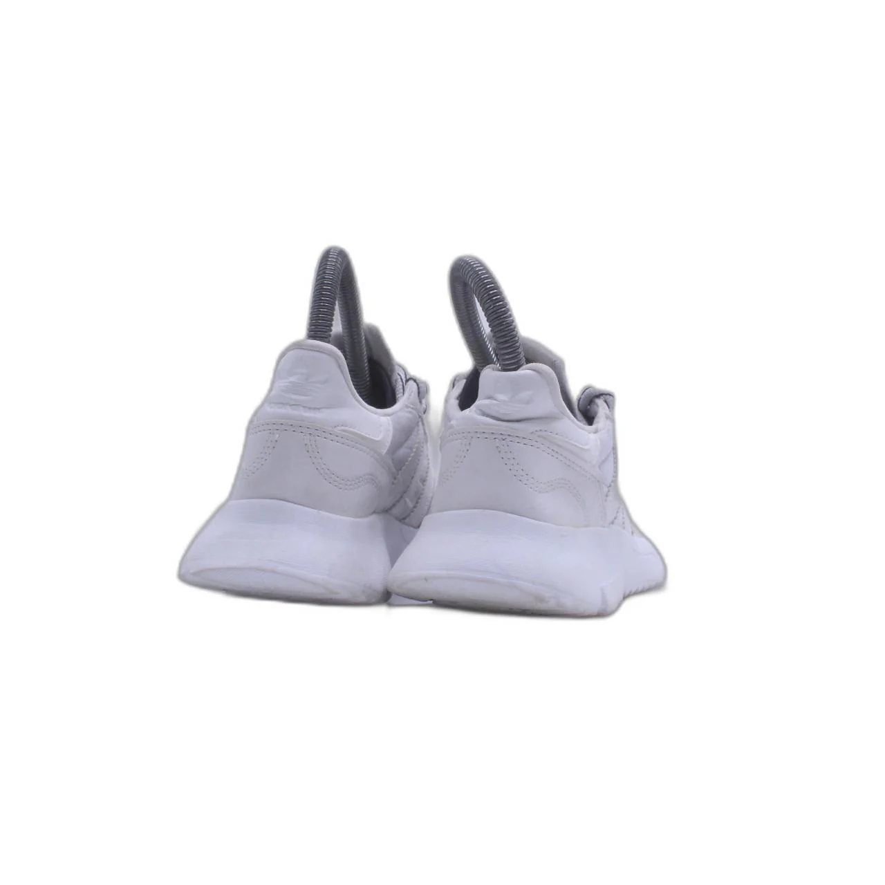 Adidas White Sneaker - Image 4