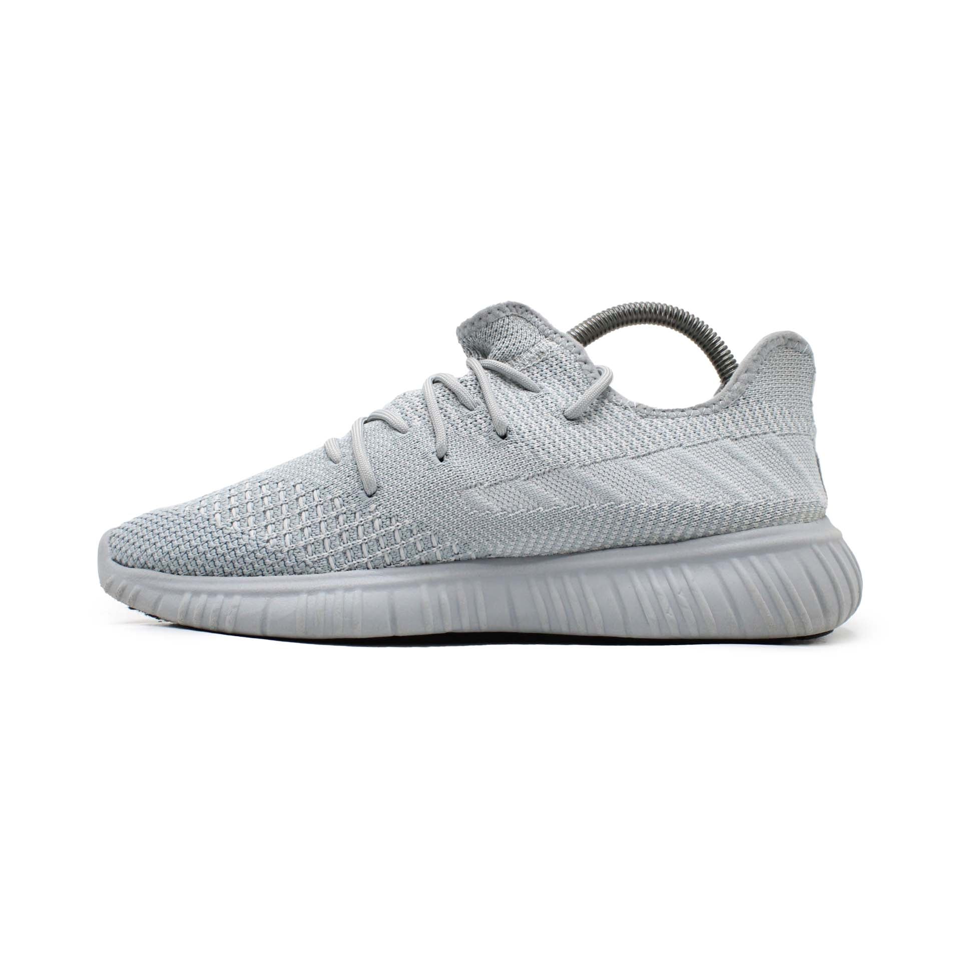 Avia Women's Mixed Knit Sneaker - Image 3