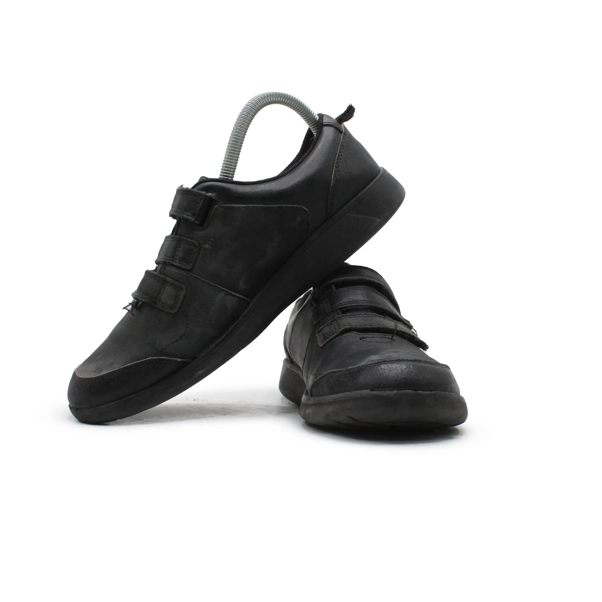 CLASSIC BLACK SHOE - Image 2