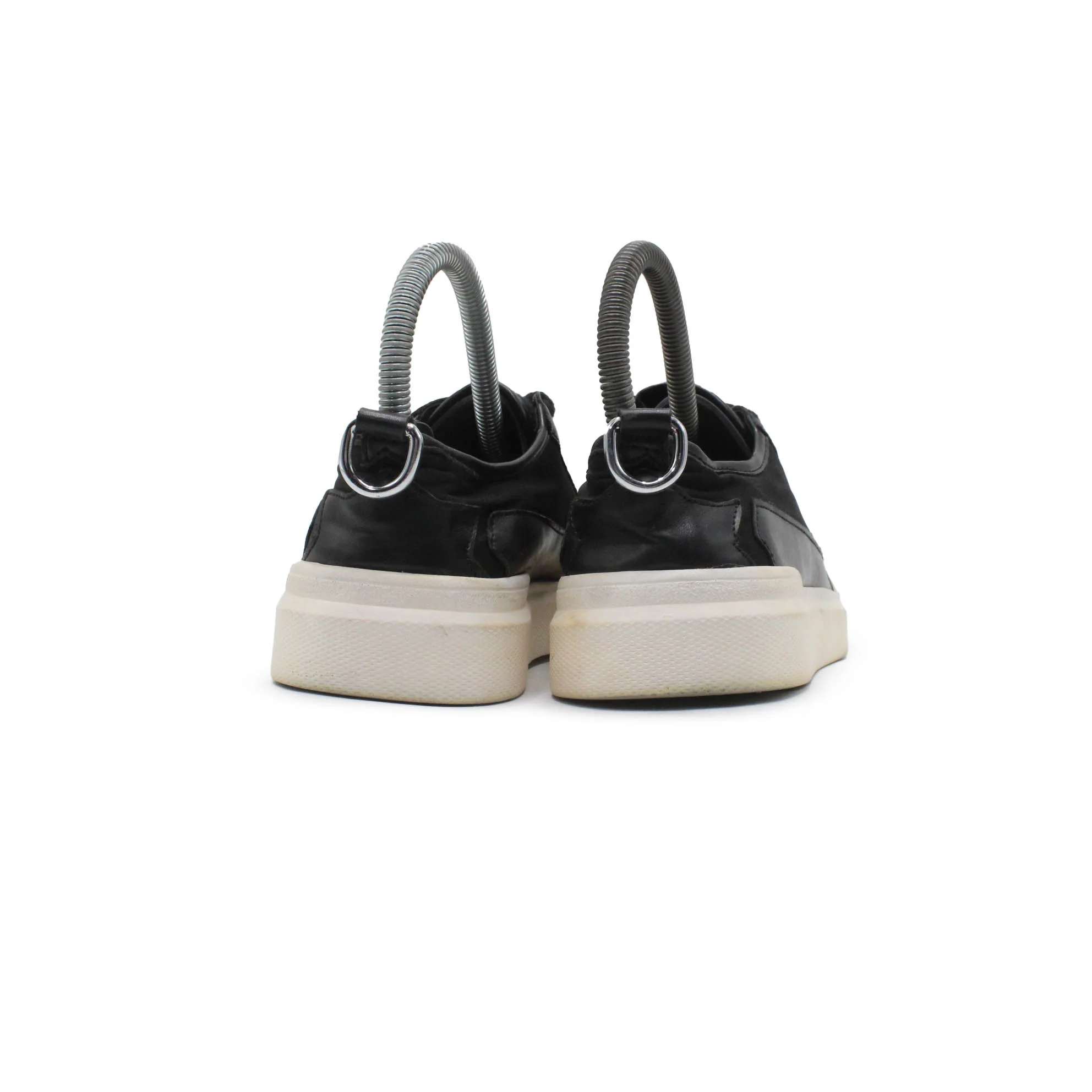 CLASSIC BLACK SHOE - Image 5