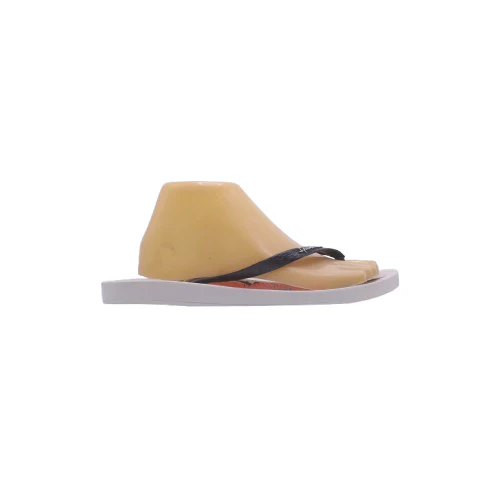 Ipamema Women Slide - Image 2