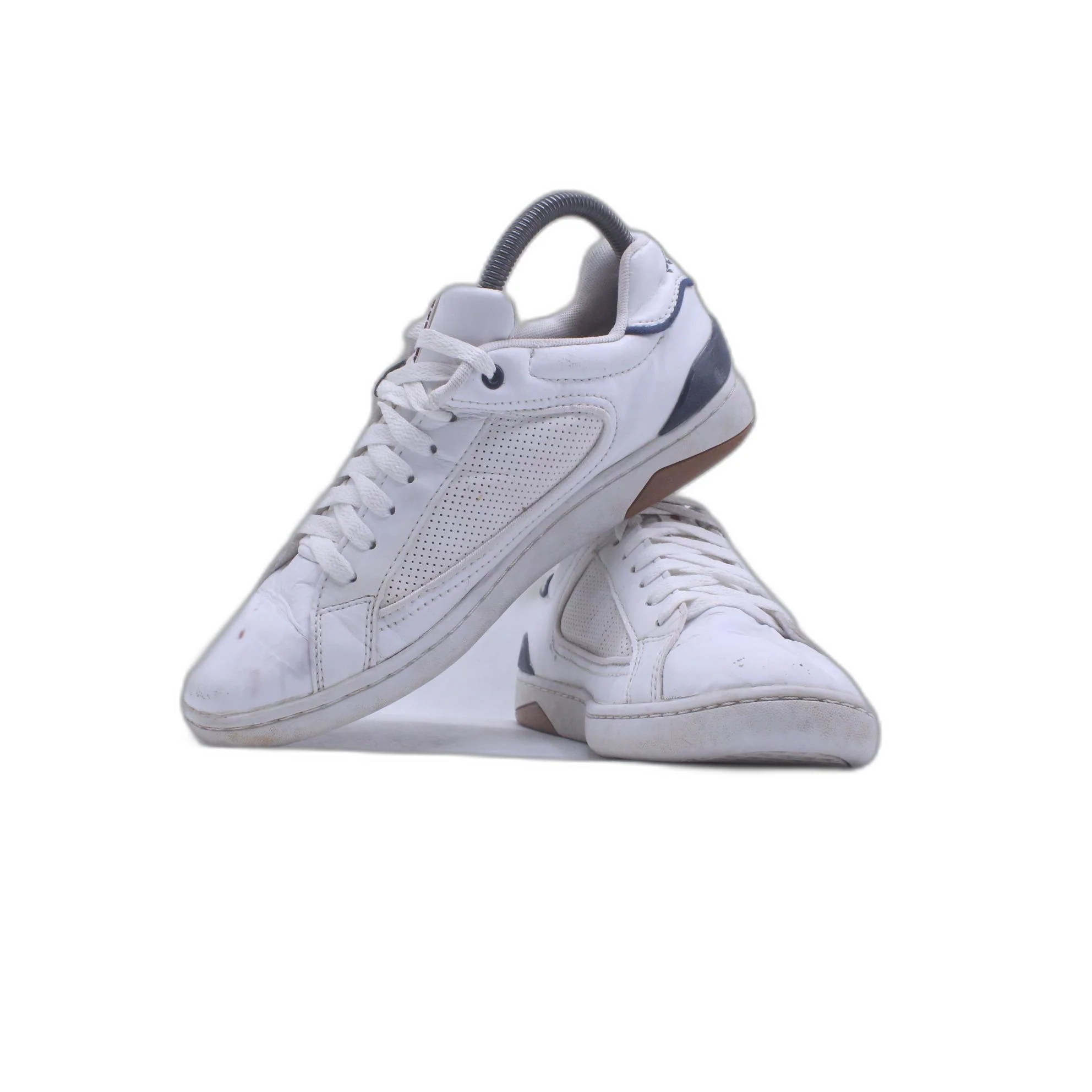 Lacoste White Casual Shoe - Image 5