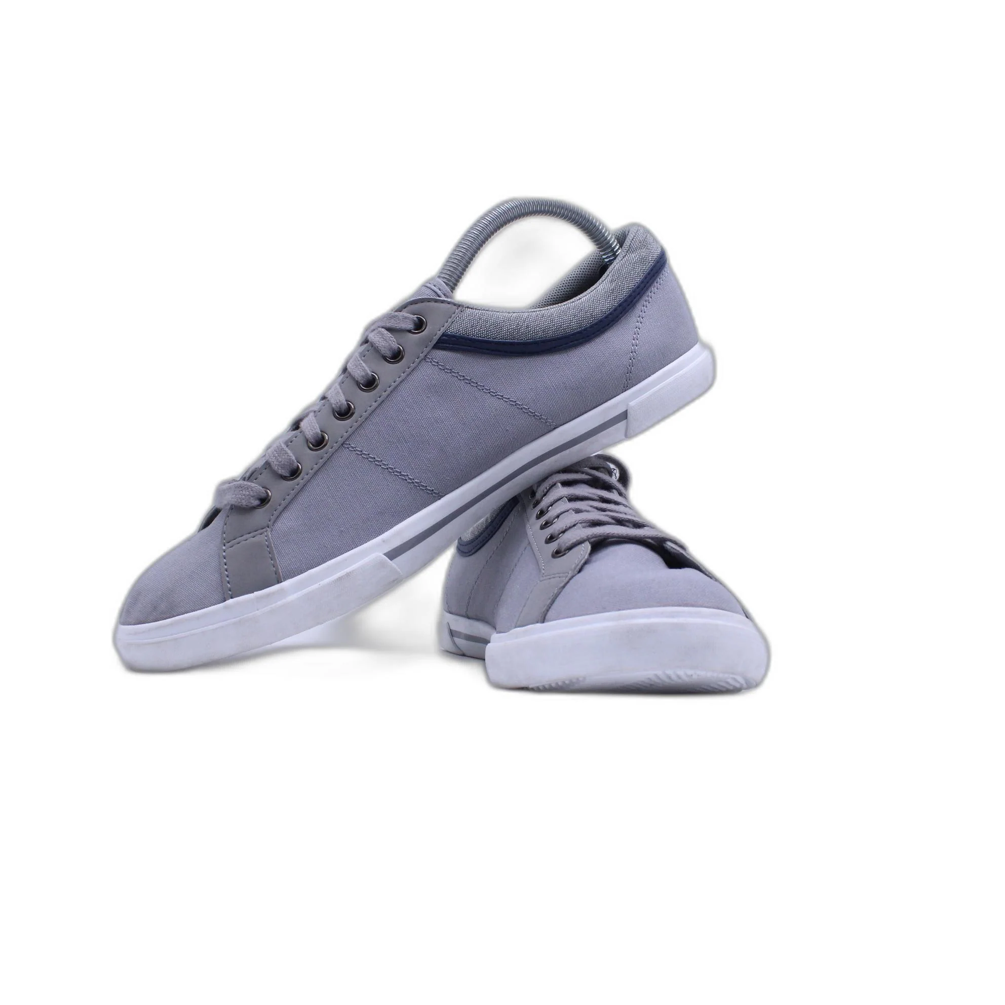Le Coq Sportif Shoes - Image 3