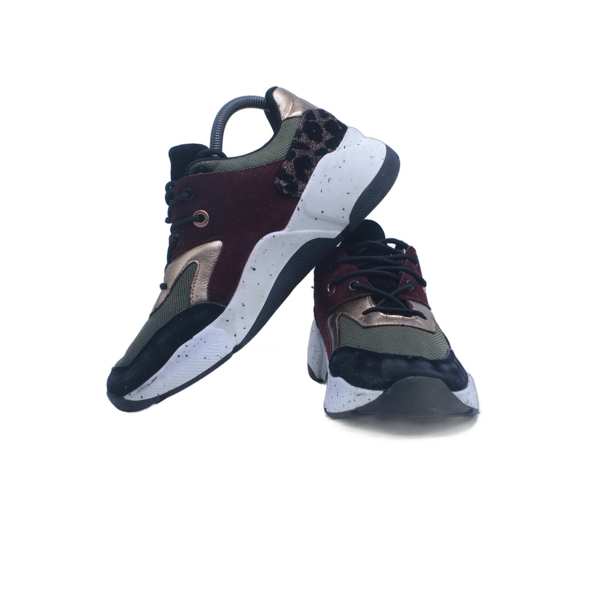 Mangunn Casual Sneaker - Image 5