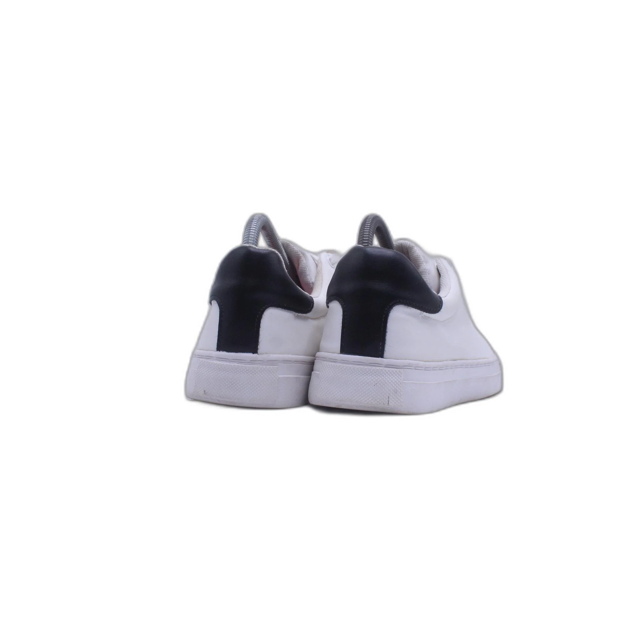 Men's White Casual Shoe - Image 4