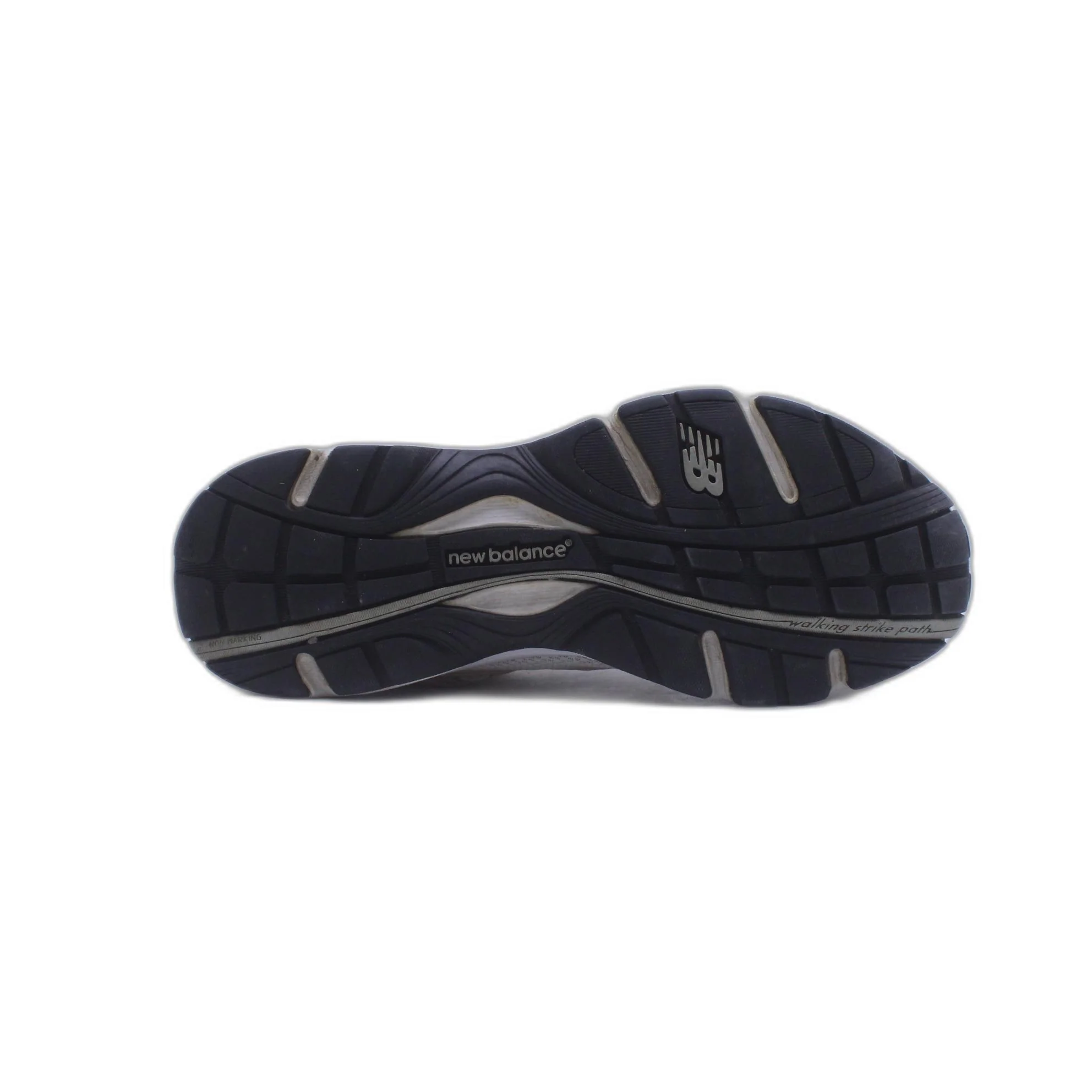 New Balance 494 Shoe - Image 3