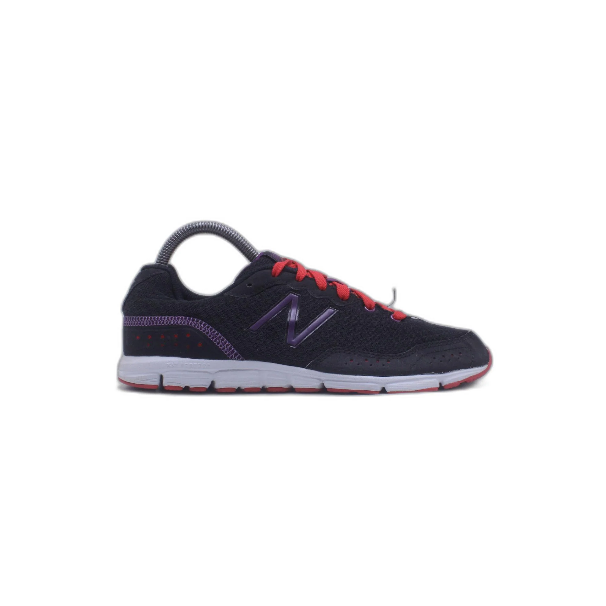 New Balance 630 v4 Sneaker