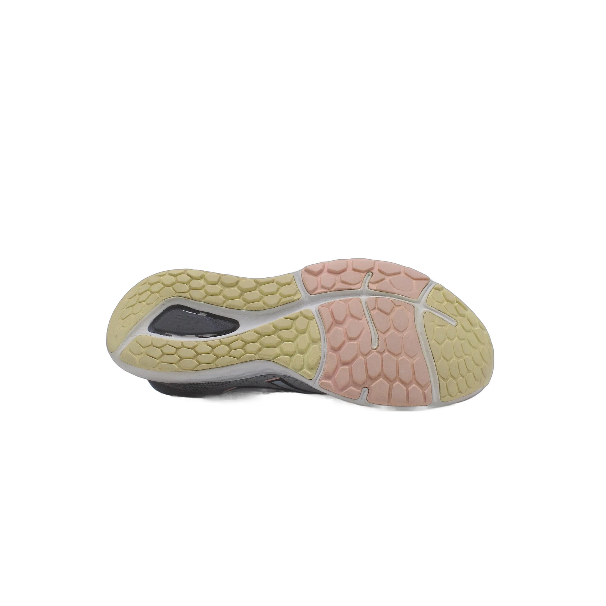 New Balance Women's 680 Running Shoe - Image 3