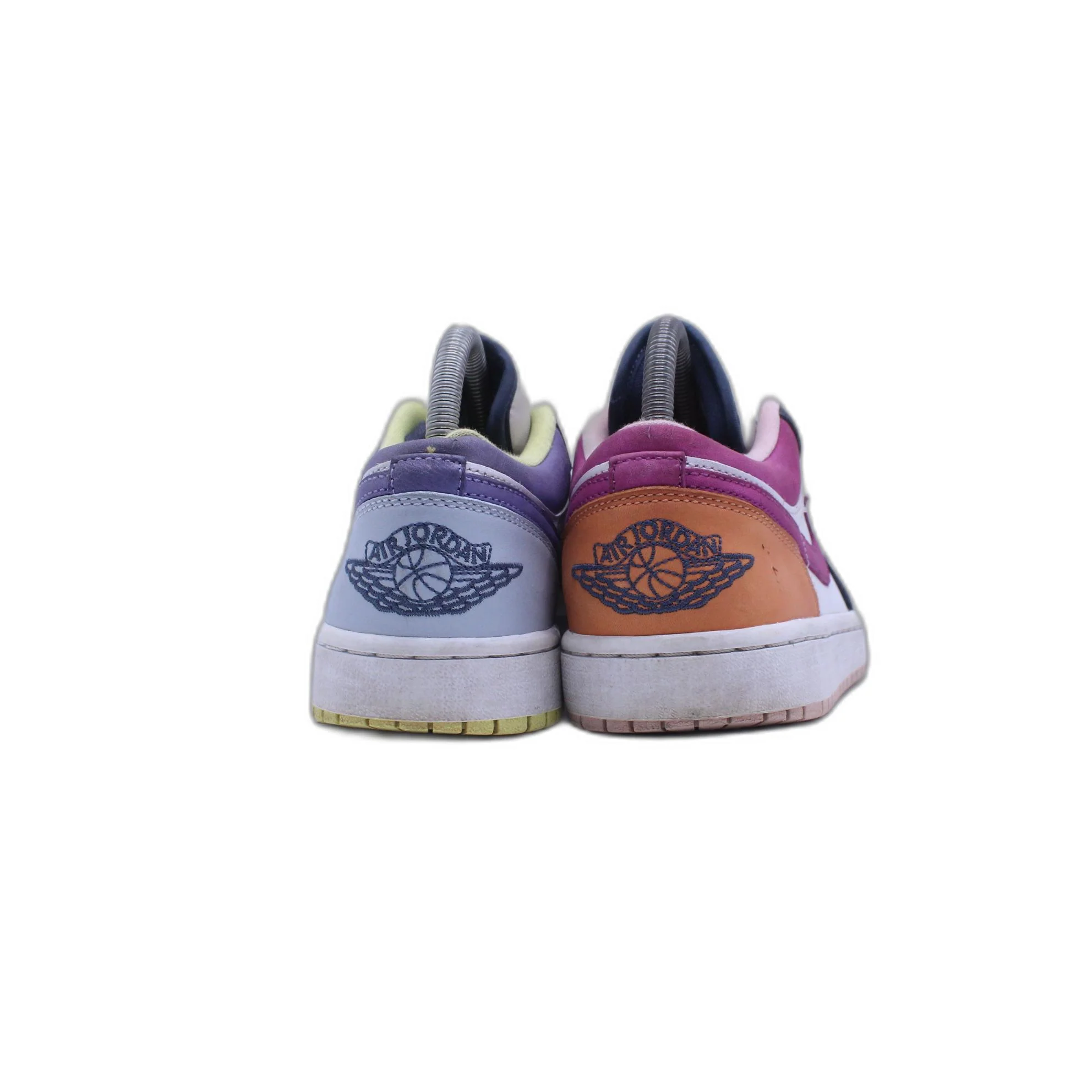 NEW Nike AIR JORDAN 1 LOW SE - Image 4