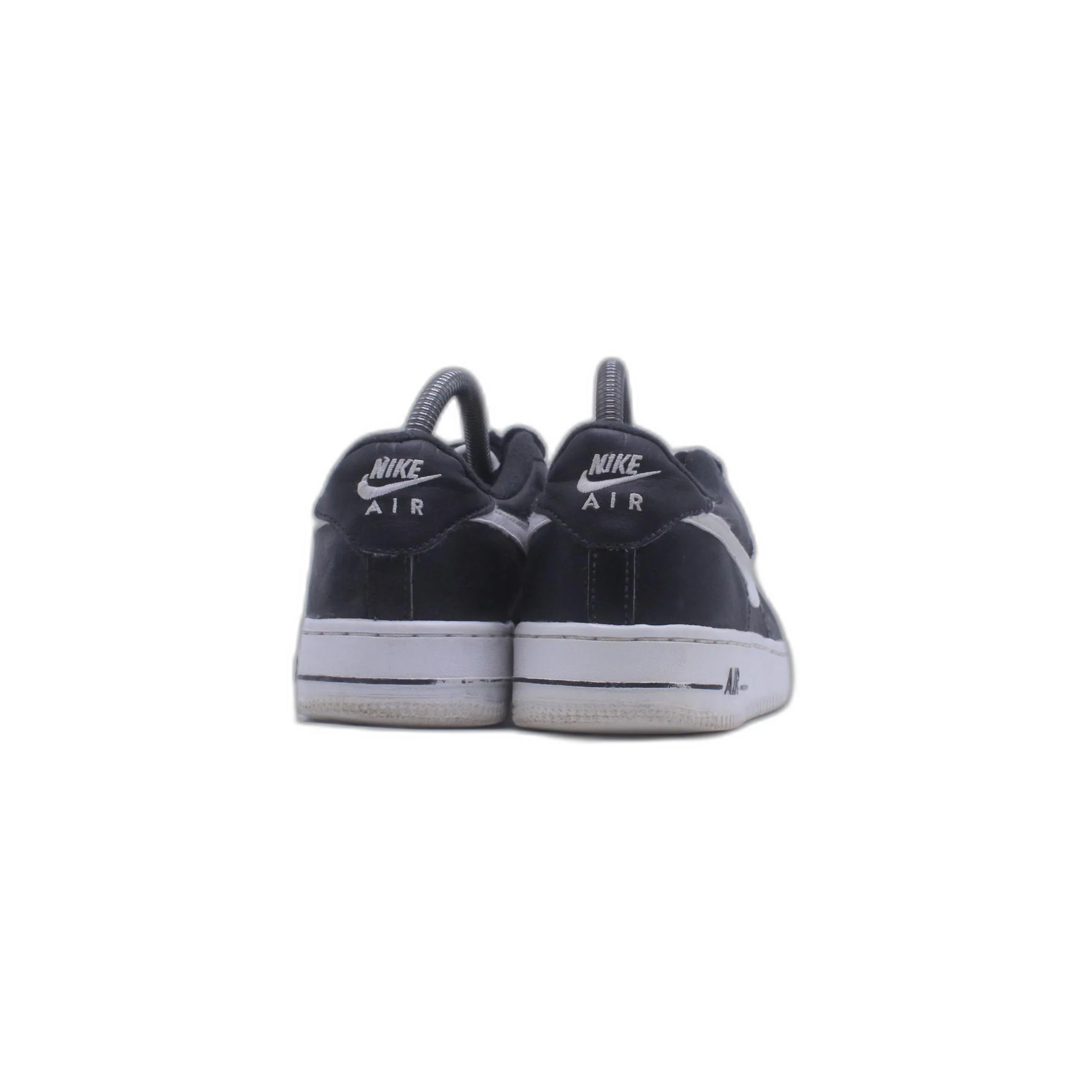 Nike Air Force athletic shoes - Image 3