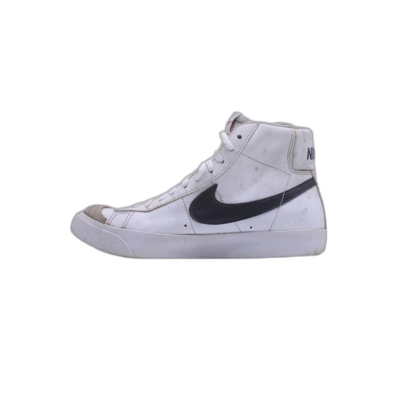 Nike Blazer Mid '77 Sneaker - Image 2
