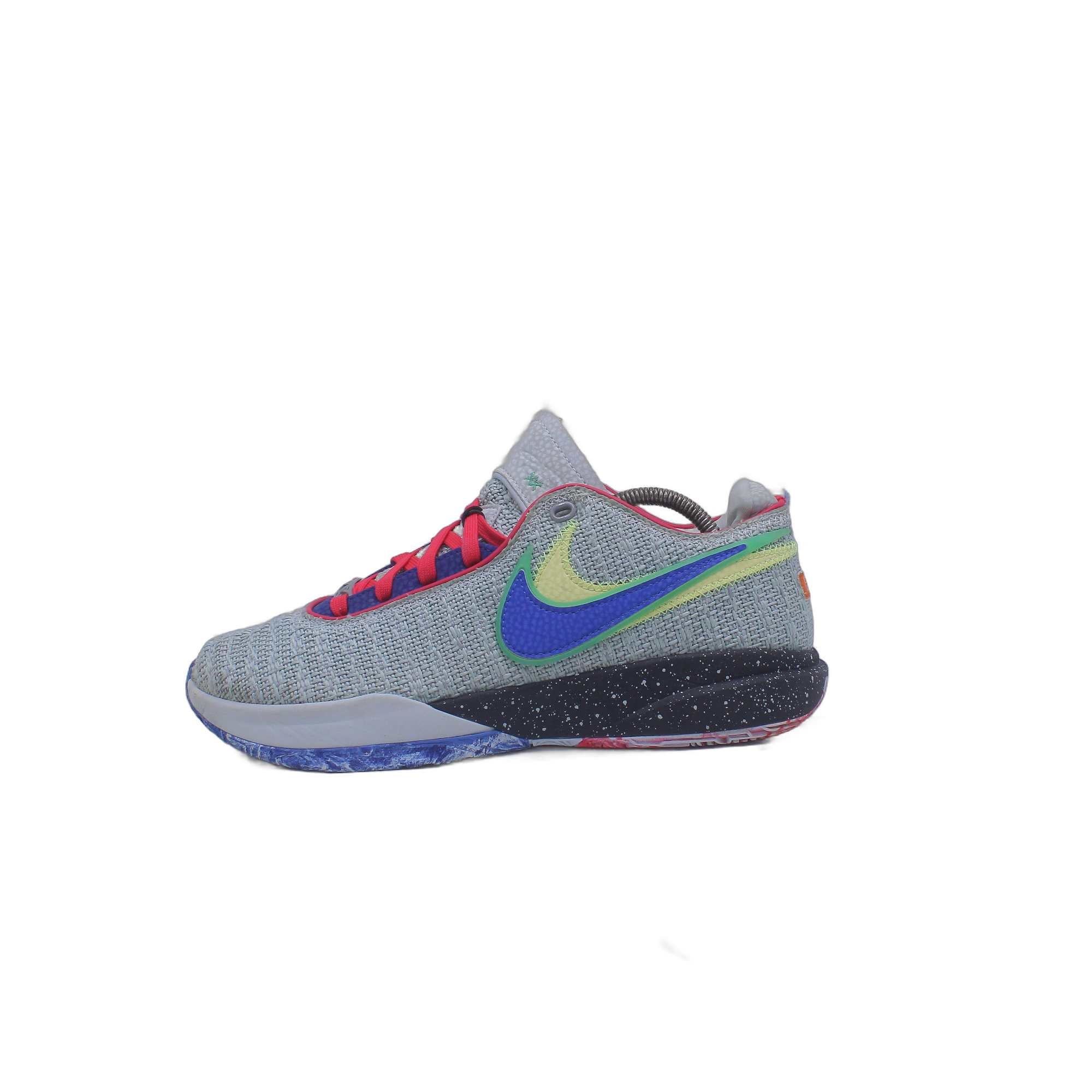 Nike Lebron 20 XX Nike Lifer Basketball Shoe - Image 2