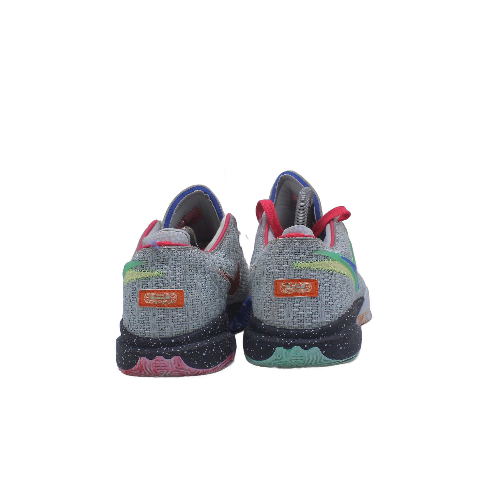 Nike Lebron 20 XX Nike Lifer Basketball Shoe - Image 4