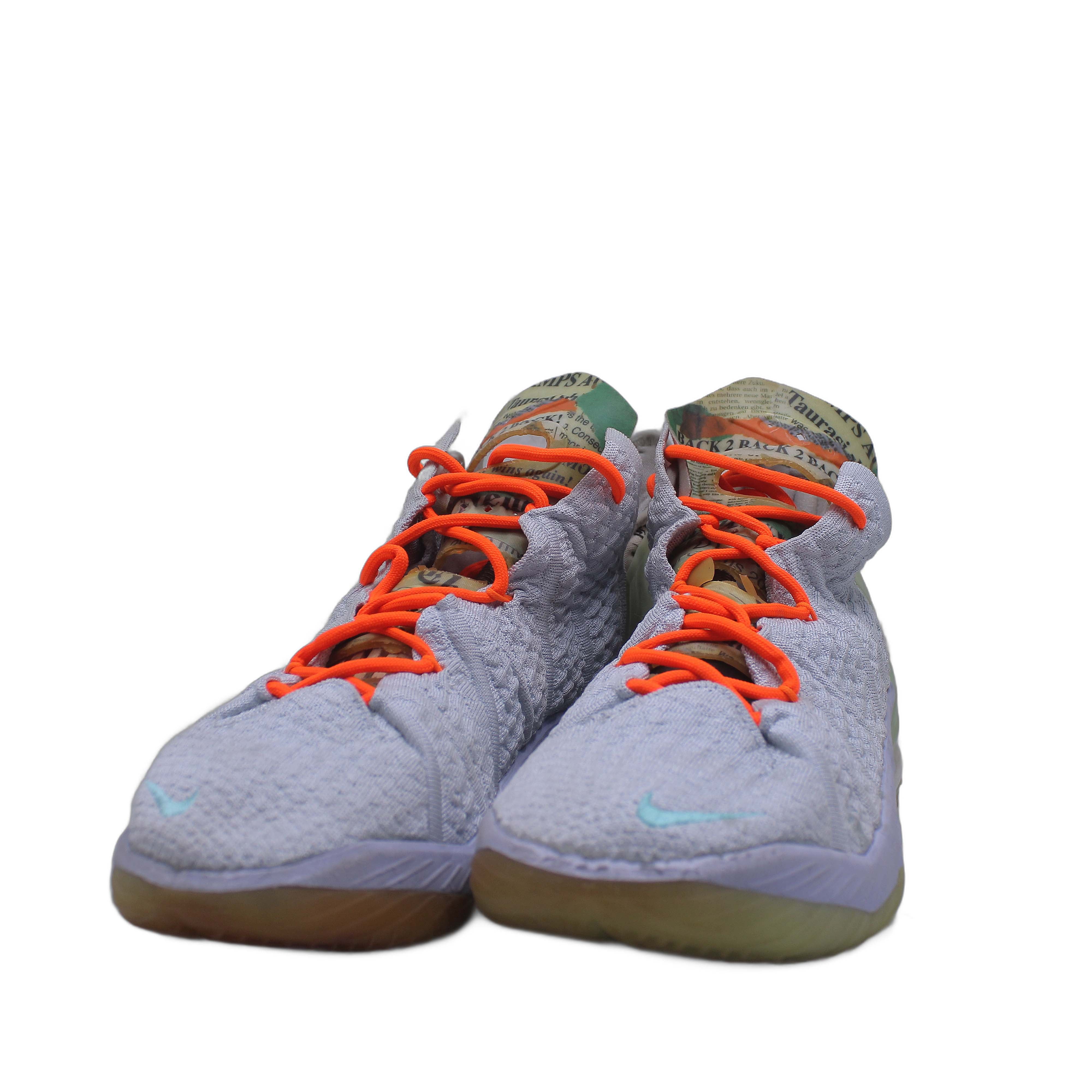 Nike Lime Green Sneakers - Image 5