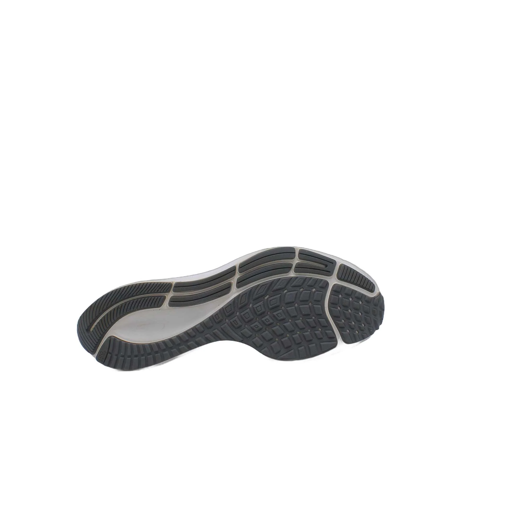 Nike Revolution 7 Running Shoe - Image 3