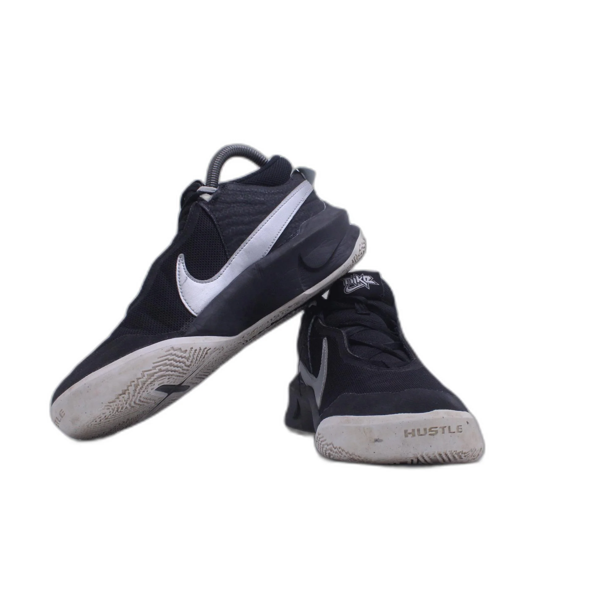 Nike Team Hustle Shoe Black Youth Basketball Shoe - Image 5