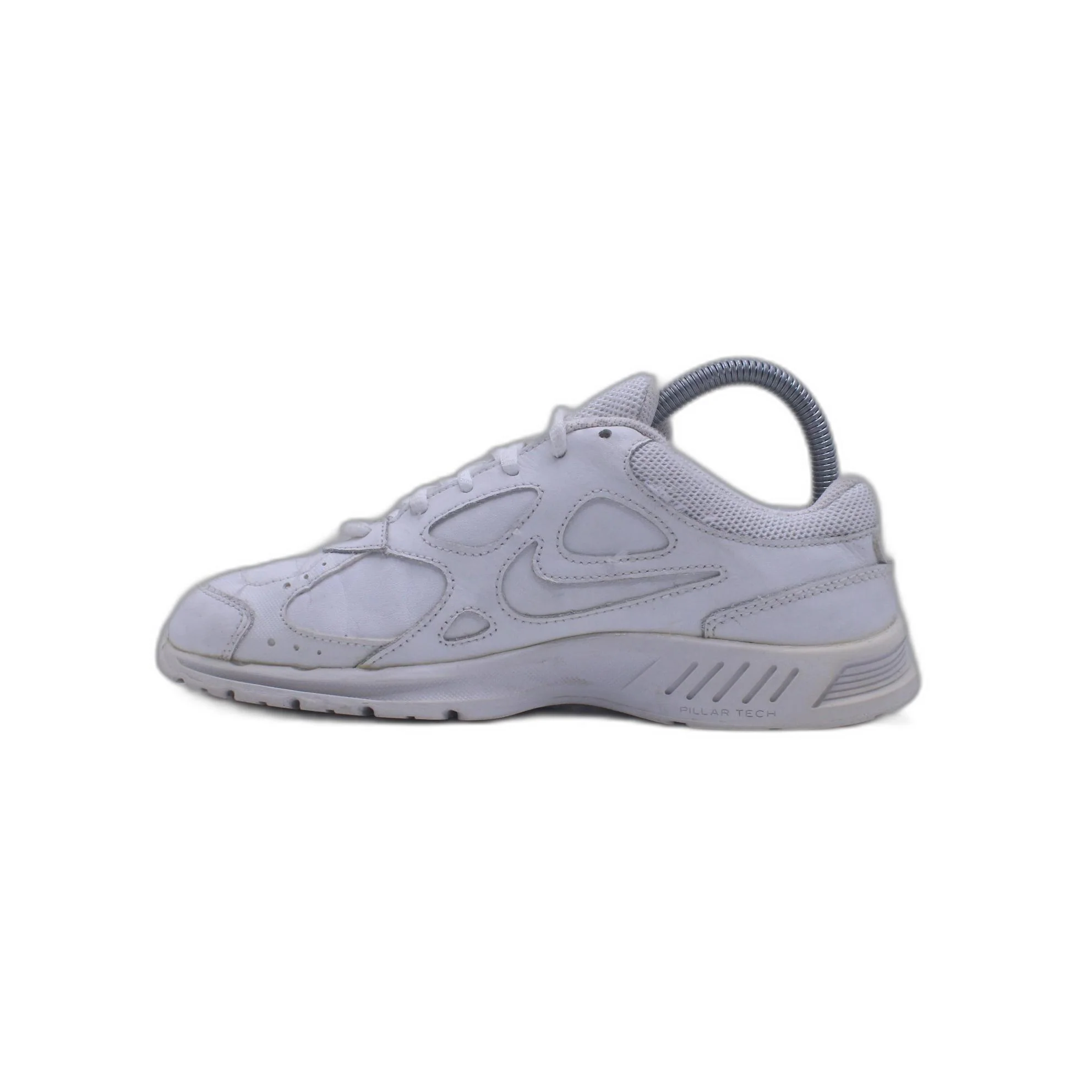 Nike White Sneaker - Image 2