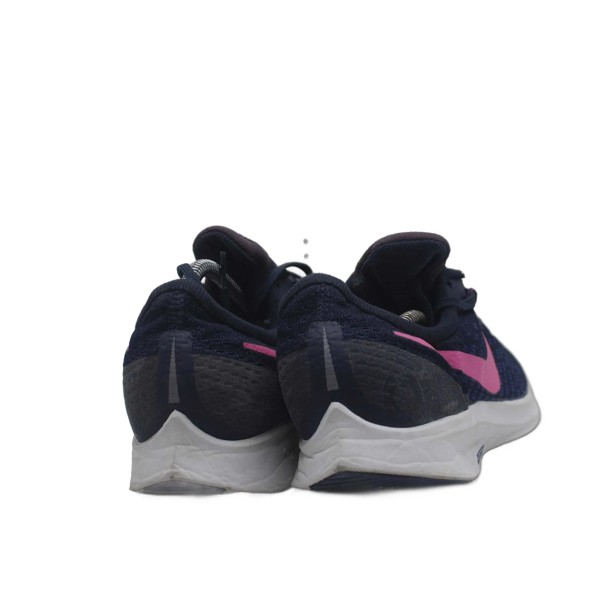 Nike Zoom Pegasus 35 Athletic Running Shoe - Image 4