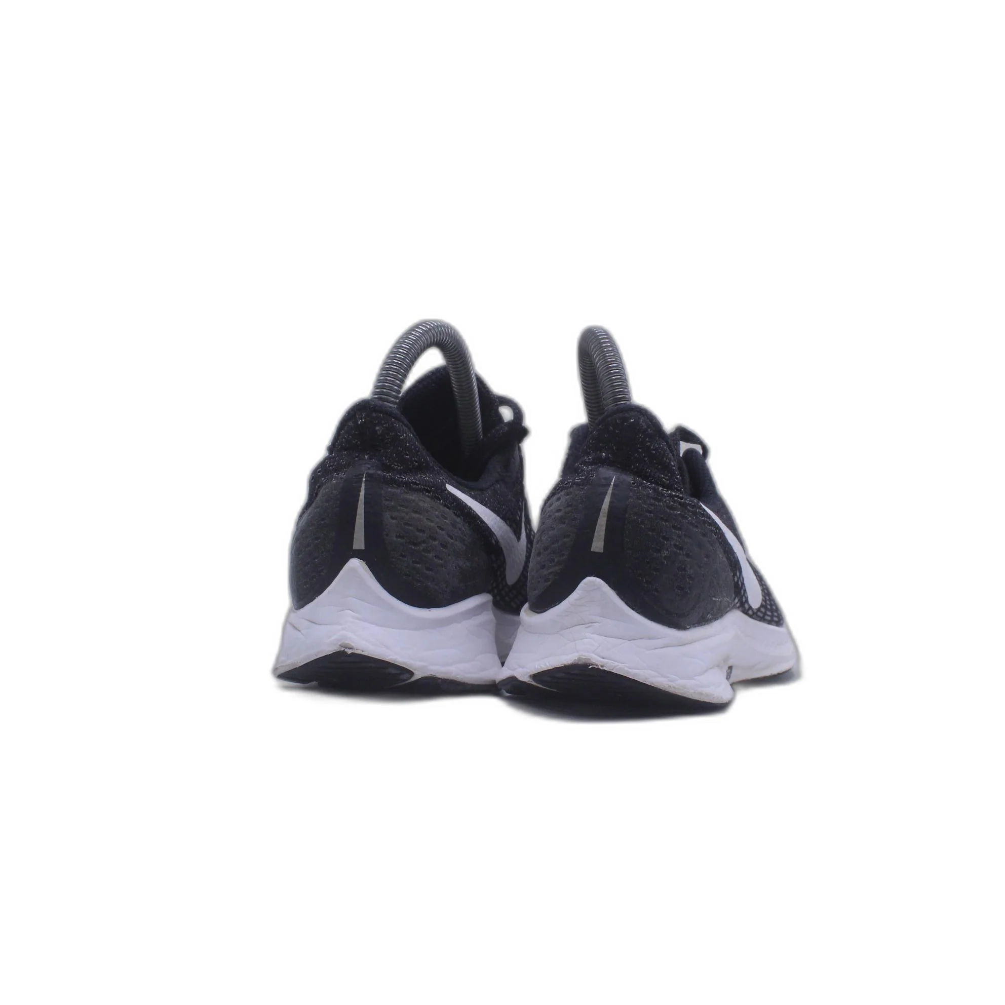 Nike Zoom Pegasus 35 Running Shoe - Image 4