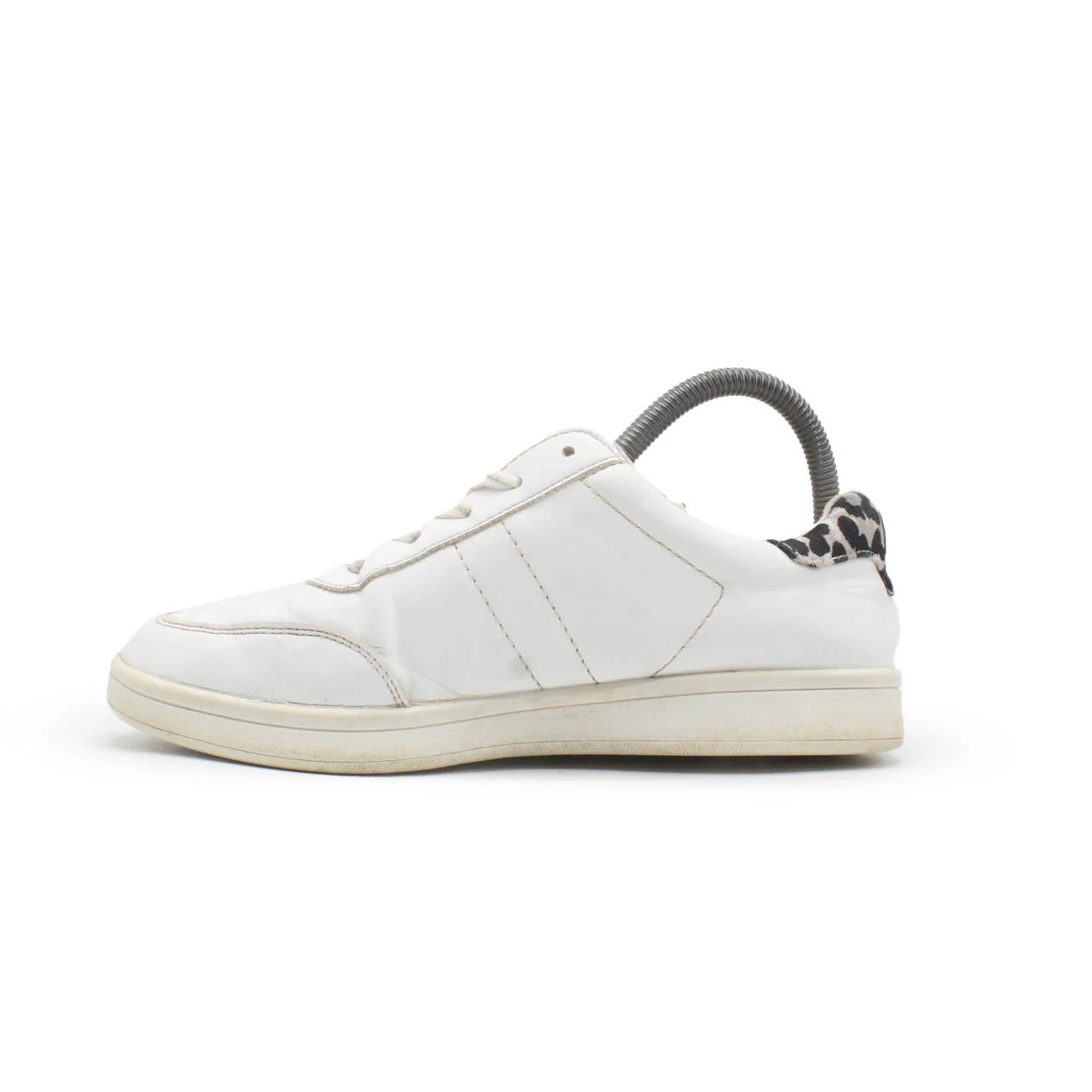 Old Navy Women Casual Shoe - Image 3
