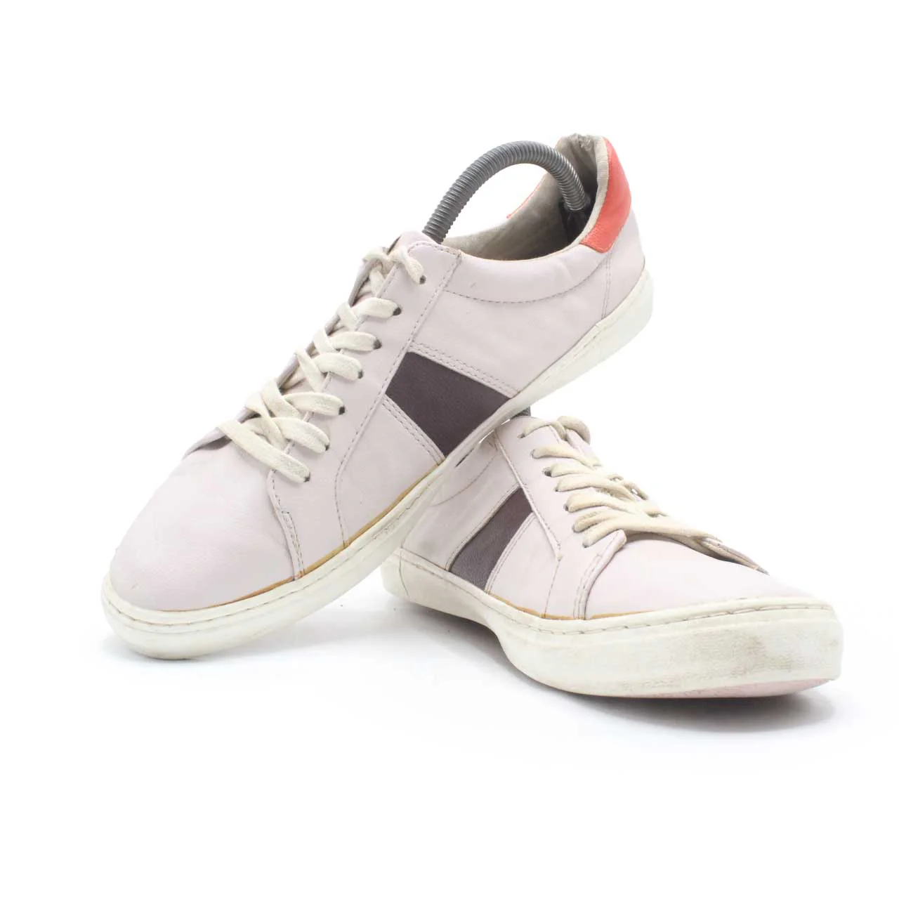 Old Navy Women Casual Shoe - Image 2