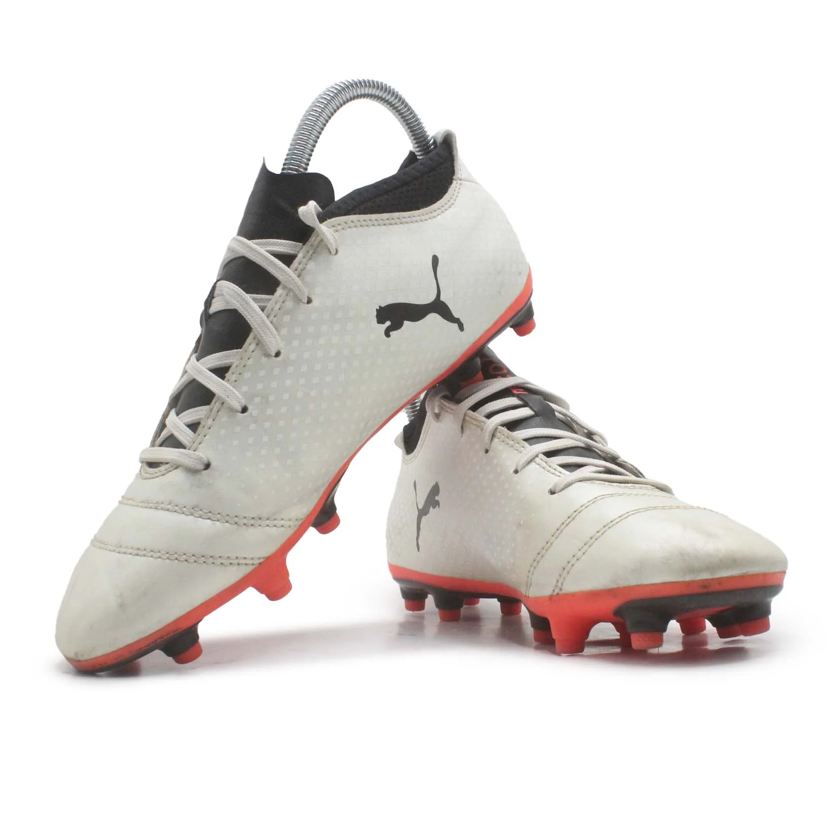 PUMA FOOTBALL CLEAT - Image 2
