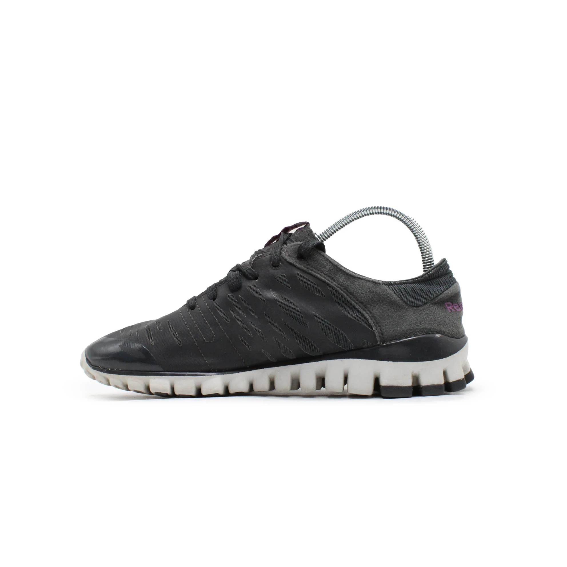 Reebok Classic Women Running Shoe - Image 3