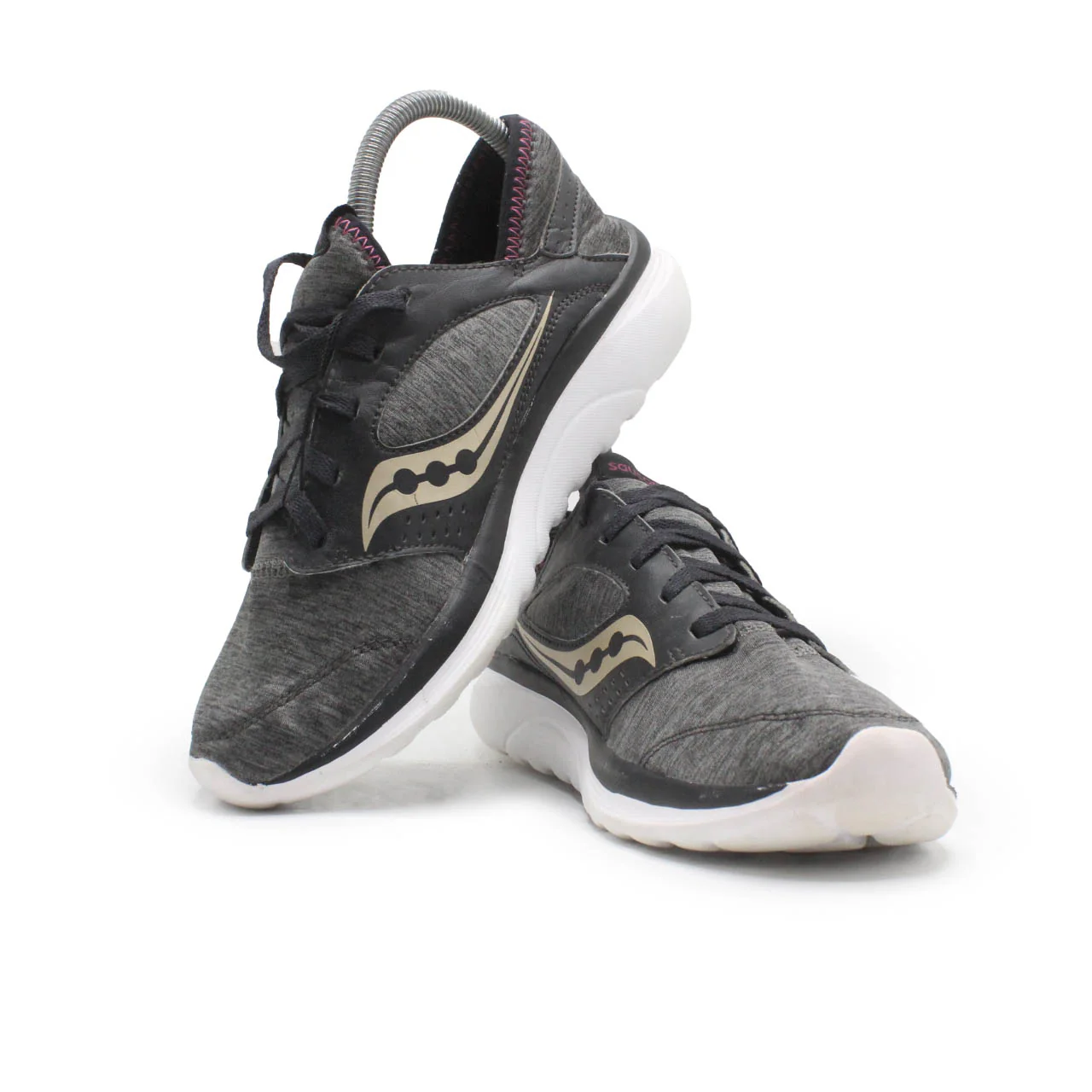 Saucony Kineta Relay Running Shoe - Image 2