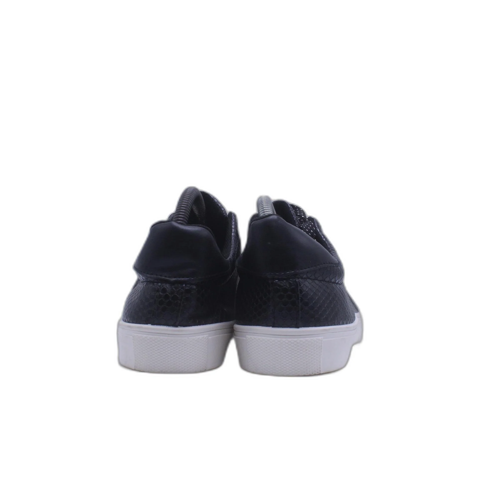She & In Shoes Casual Sneakers Black Faux Leather Scale Embossed Low Top - Image 4