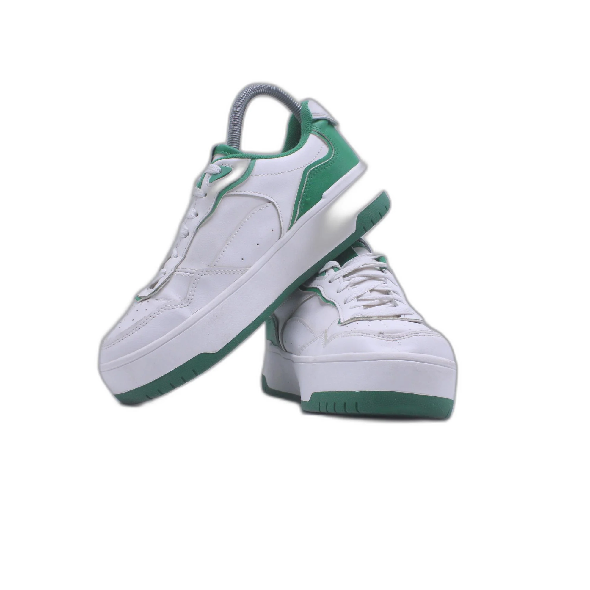 Stradivarius White Sneaker - Image 5