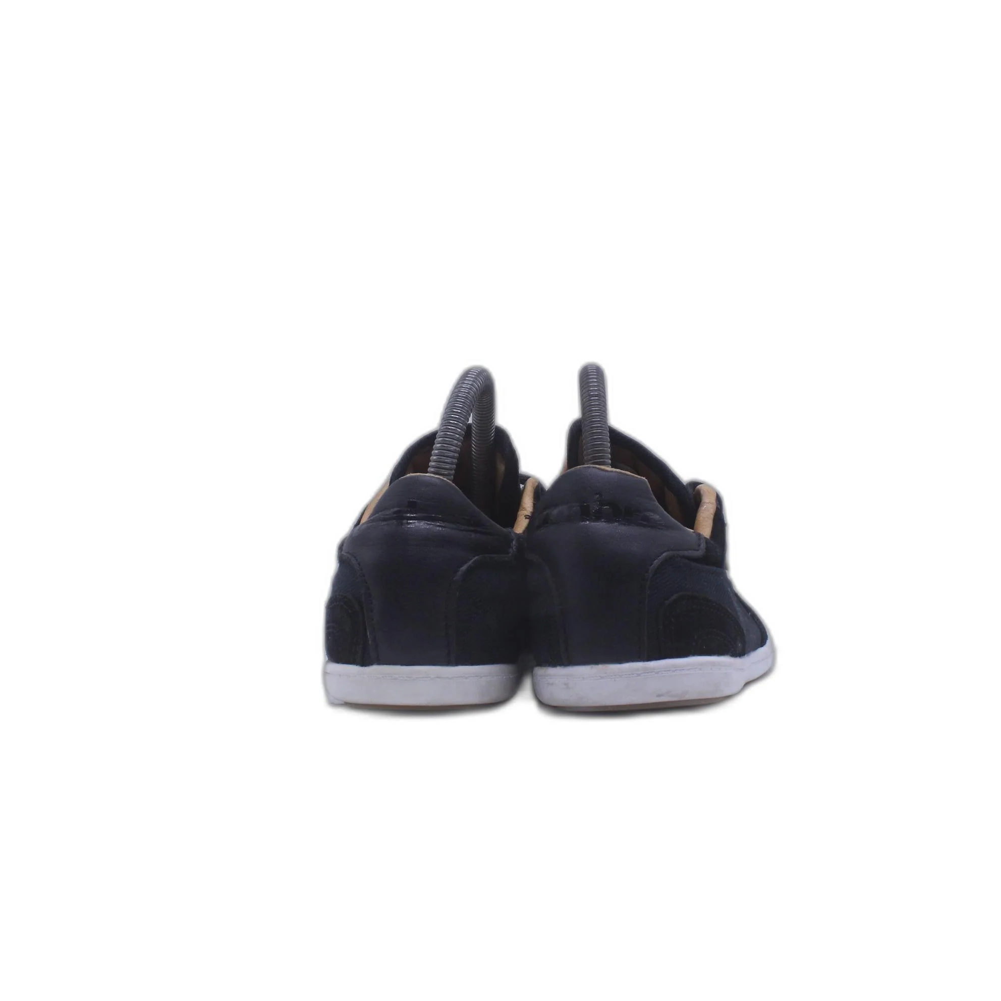 Umbro Black Sneaker - Image 4