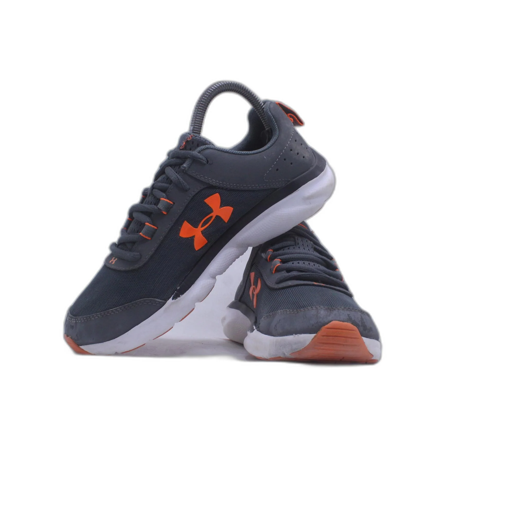 Under Armour Assert 8 Youth 3022100-101 Gray Running Athletic Shoe - Image 5