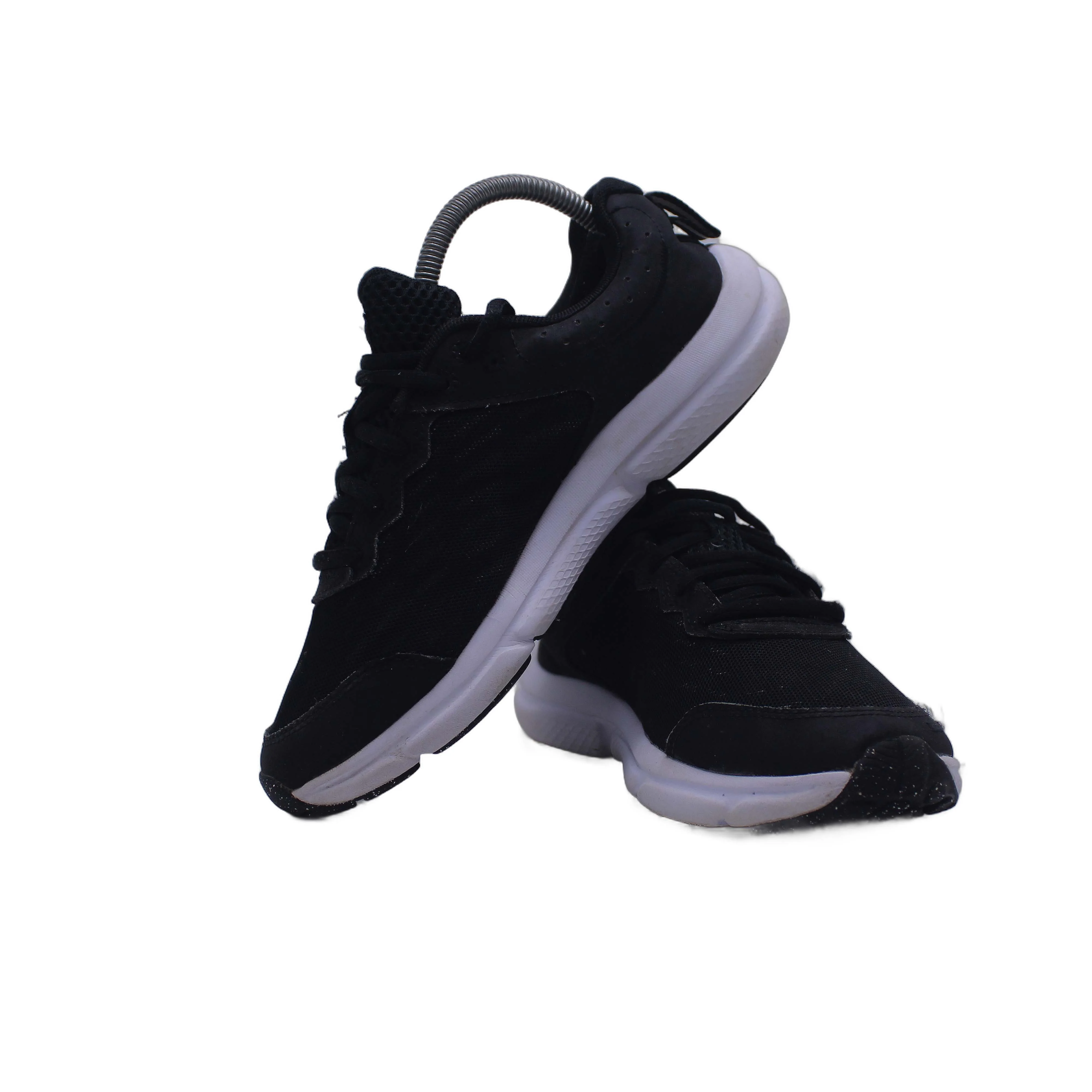 Under Armour Black Sneakers - Image 5