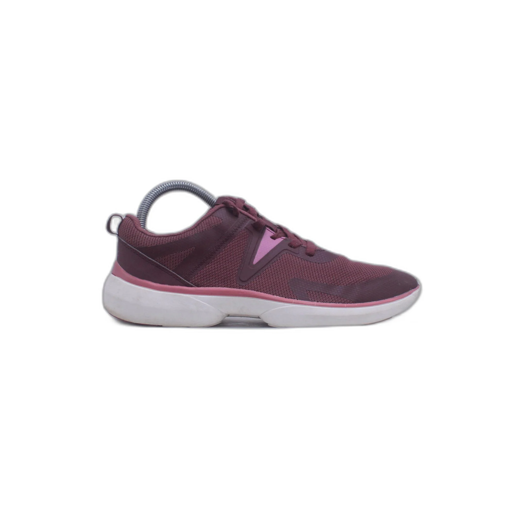 Vionic Women Kallie Slip On Walking Shoe